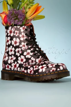 Dr. Martens 1460 Pansy Fayre Vintage Laarzen In Zwart>Vrouwen Booties & Laarzen