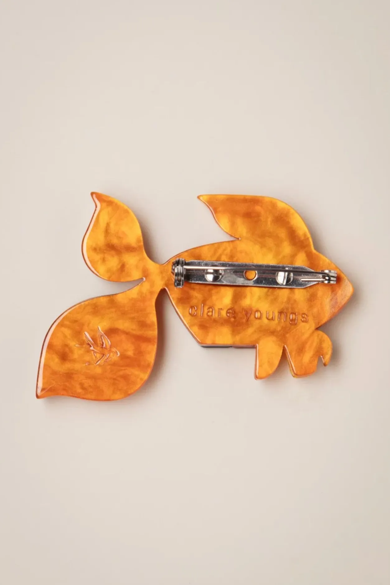 Erstwilder A Goldfish Named Silence Broche>Vrouwen Sieraden