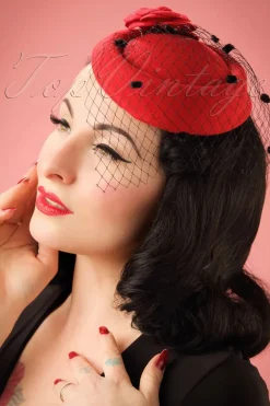 Banned Retro Marilyn Fascinator In Rood>Vrouwen Haaraccessoires