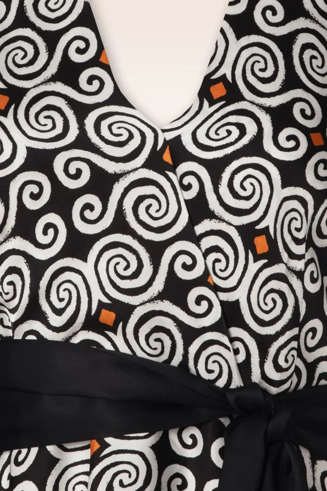 Surkana Willow Maxi Jurk In Zwart>Vrouwen Maxi Jurken